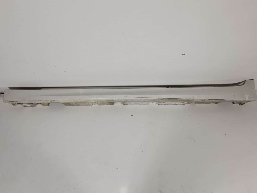ESTRIBO - 804900303 - BMW - SERIE 5 TOURING (F11)