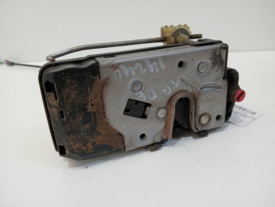CERRADURA PUERTA TRASERA DERECHA