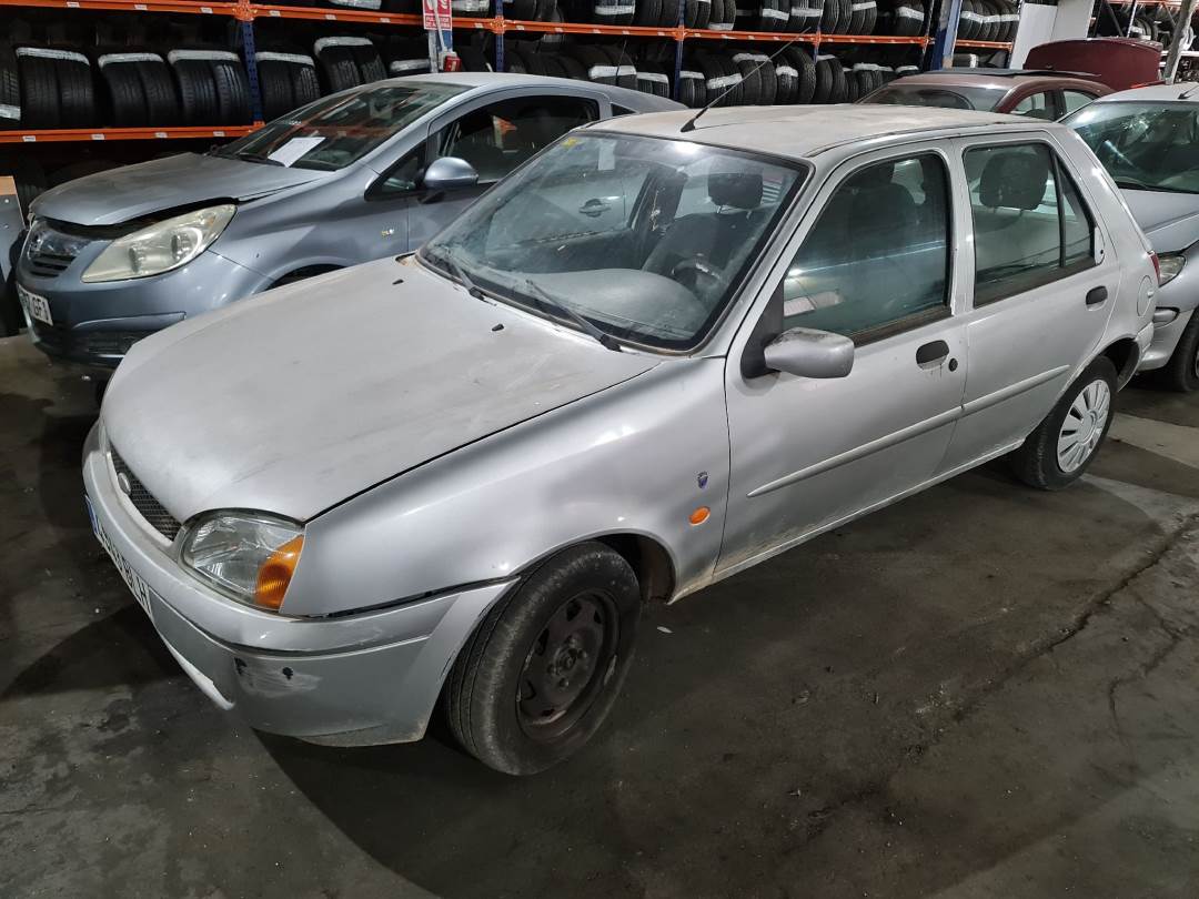 FORD FIESTA BERLINA (DX) (1999 - 2002)