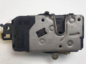 CERRADURA PUERTA DELANTERA IZQUIERDA 13128111 OPEL ASTRA H CARAVAN Autodesguaces Alicante