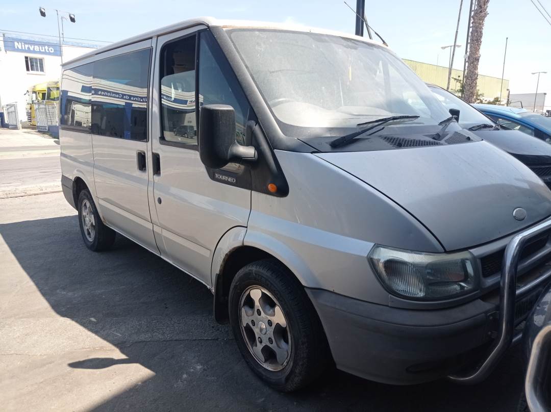 FORD TRANSIT MOD. 2000 BUS (2001 - 2006)