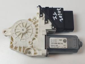 MOTOR ELEVALUNAS TRASERO IZQUIERDO 1K5839401G VOLKSWAGEN JETTA (1K2) Autodesguaces Alicante
