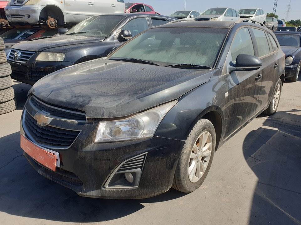 CHEVROLET CRUZE HATCHBACK (2011 - 2014)