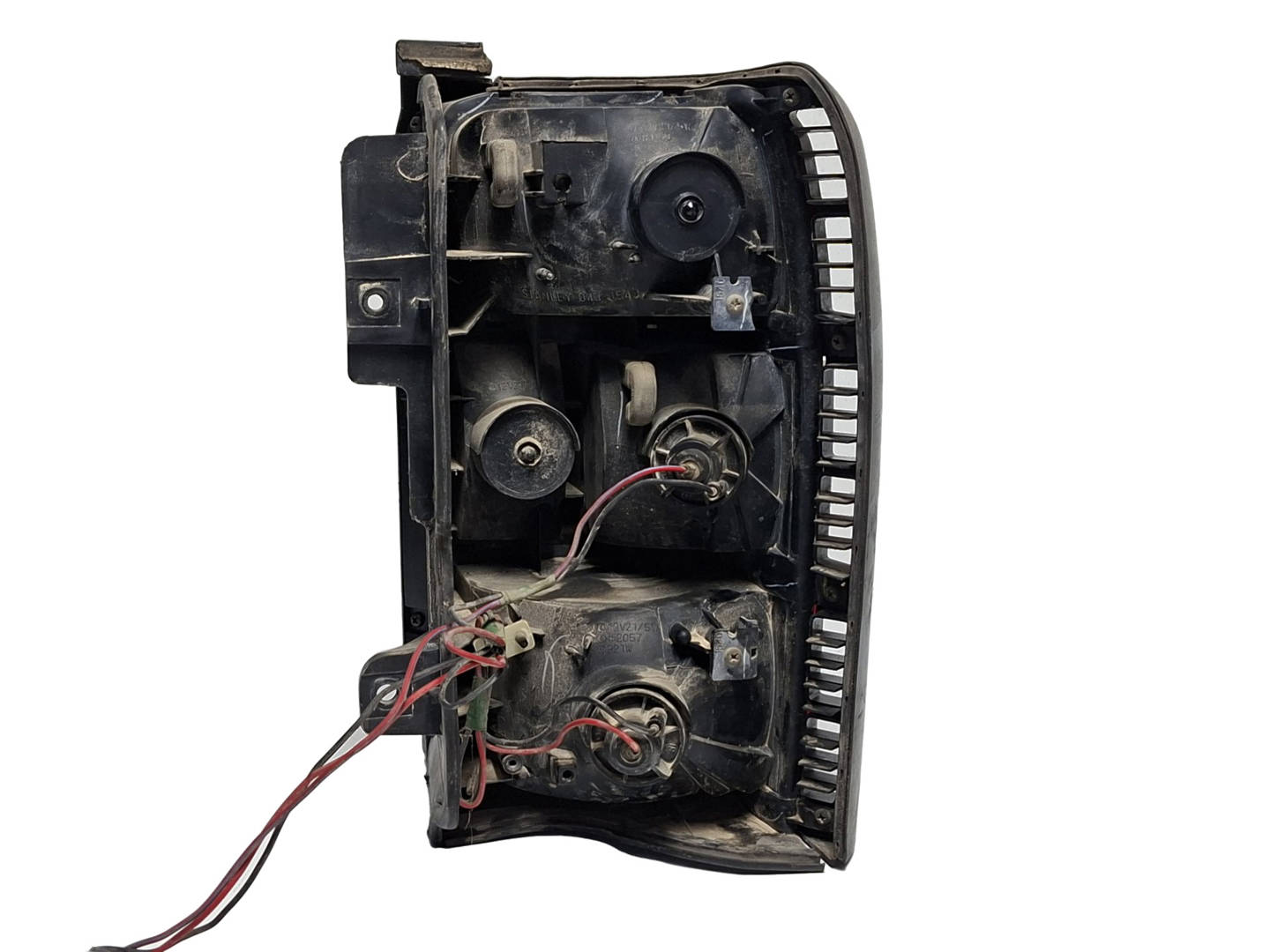 Foto 3 de Piloto Trasero Derecho Mitsubishi Montero (v20/v40) (1991–1996)