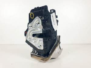 CERRADURA PUERTA TRASERA DERECHA 81420J9000 HYUNDAI KONA Autodesguaces Alicante
