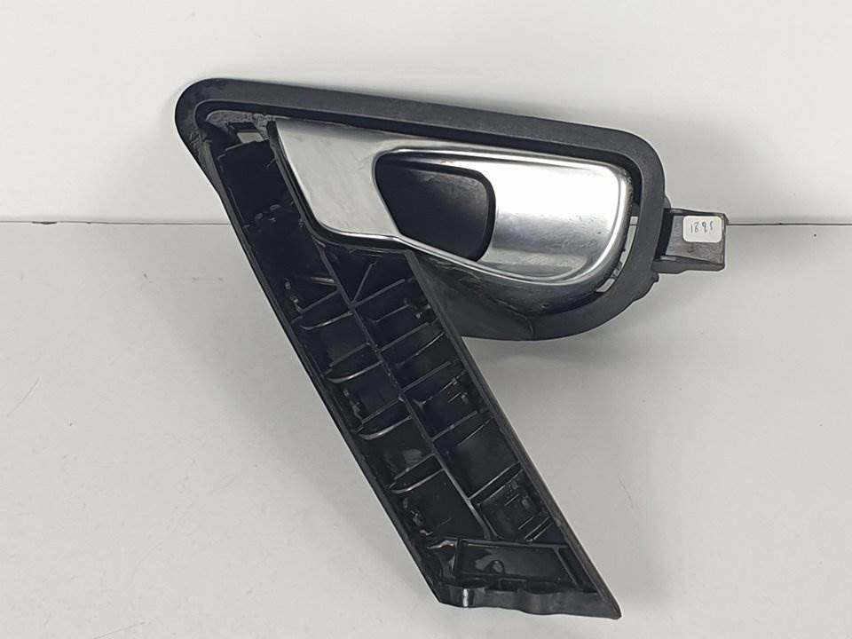 MANETA INTERIOR DELANTERA DERECHA - 80670BA - NISSAN - PRIMERA BERLINA (P12)