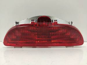 LUZ CENTRAL DE FRENO OK56A51580 KIA CARNIVAL II Autodesguaces Alicante