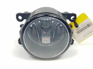 FARO ANTINIEBLA DERECHO 8200074008 RENAULT LAGUNA II (BG0) Autodesguaces Alicante