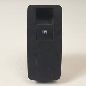 MANDO ELEVALUNAS TRASERO IZQUIERDO 13301888 OPEL INSIGNIA BERLINA Autodesguaces Alicante