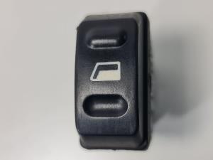 MANDO ELEVALUNAS DELANTERO DERECHO 22881 CITROEN XSARA BERLINA Autodesguaces Alicante