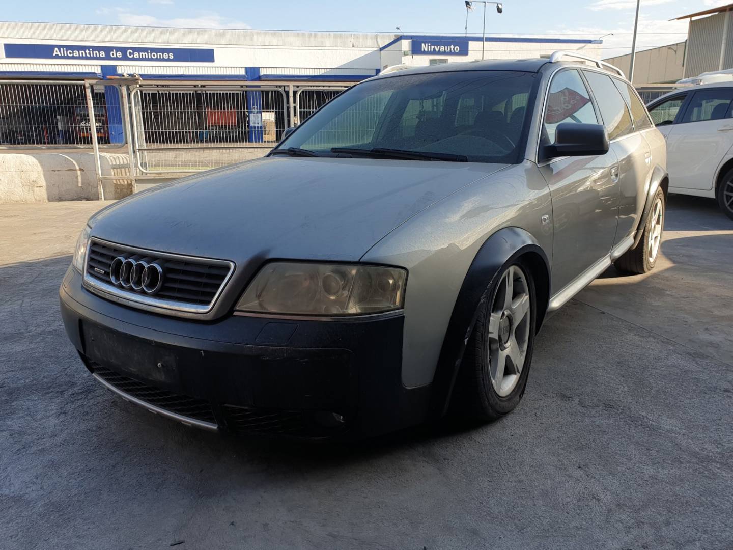 AUDI ALLROAD QUATTRO (4BH) (2000 - 2005)