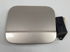 TAPA EXTERIOR COMBUSTIBLE K255242411A KIA CARNIVAL II Autodesguaces Alicante