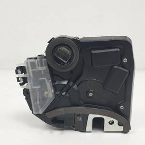 CERRADURA PUERTA TRASERA DERECHA A046693 LEXUS RX Series (AL20) Autodesguaces Alicante