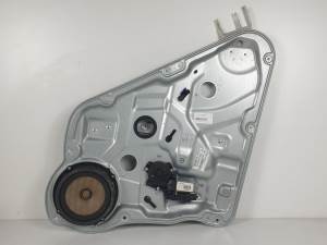 ELEVALUNAS TRASERO IZQUIERDO 402059 KIA CEE'D (ED) Autodesguaces Alicante