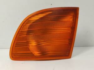 PILOTO DELANTERO IZQUIERDO MERCEDES VITO (W638) CAJA CERRADA Autodesguaces Alicante
