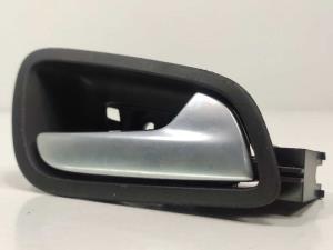 MANETA INTERIOR TRASERA DERECHA CJ54R266B34BBW FORD KUGA (CBS) Autodesguaces Alicante