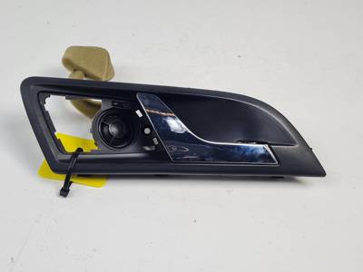MANETA INTERIOR DELANTERA DERECHA 3T0837248 SKODA SUPERB (3T4) Autodesguaces Alicante