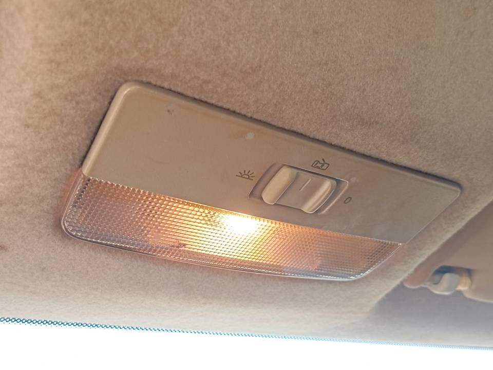 LUZ INTERIOR