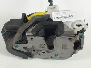 CERRADURA PUERTA DELANTERA IZQUIERDA 13503801 CHEVROLET CRUZE Autodesguaces Alicante