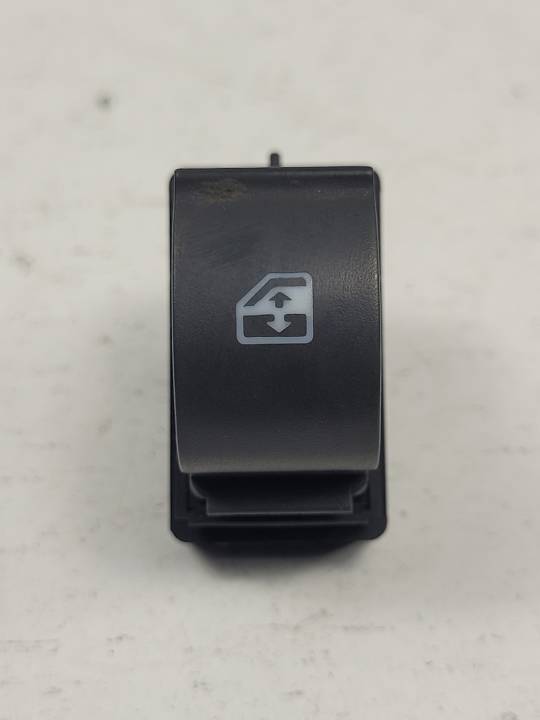 MANDO ELEVALUNAS DELANTERO DERECHO CITROEN JUMPER CAJA CERRADA Autodesguaces Alicante