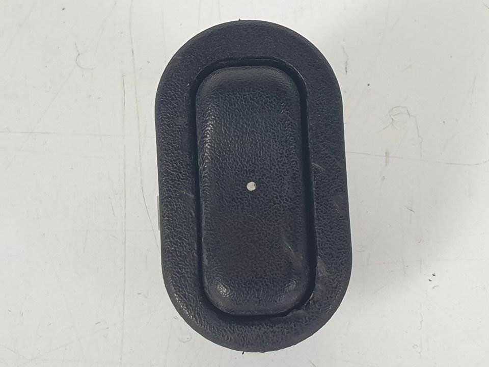 MANDO ELEVALUNAS DELANTERO DERECHO - 90561388 - OPEL - ASTRA G CARAVAN