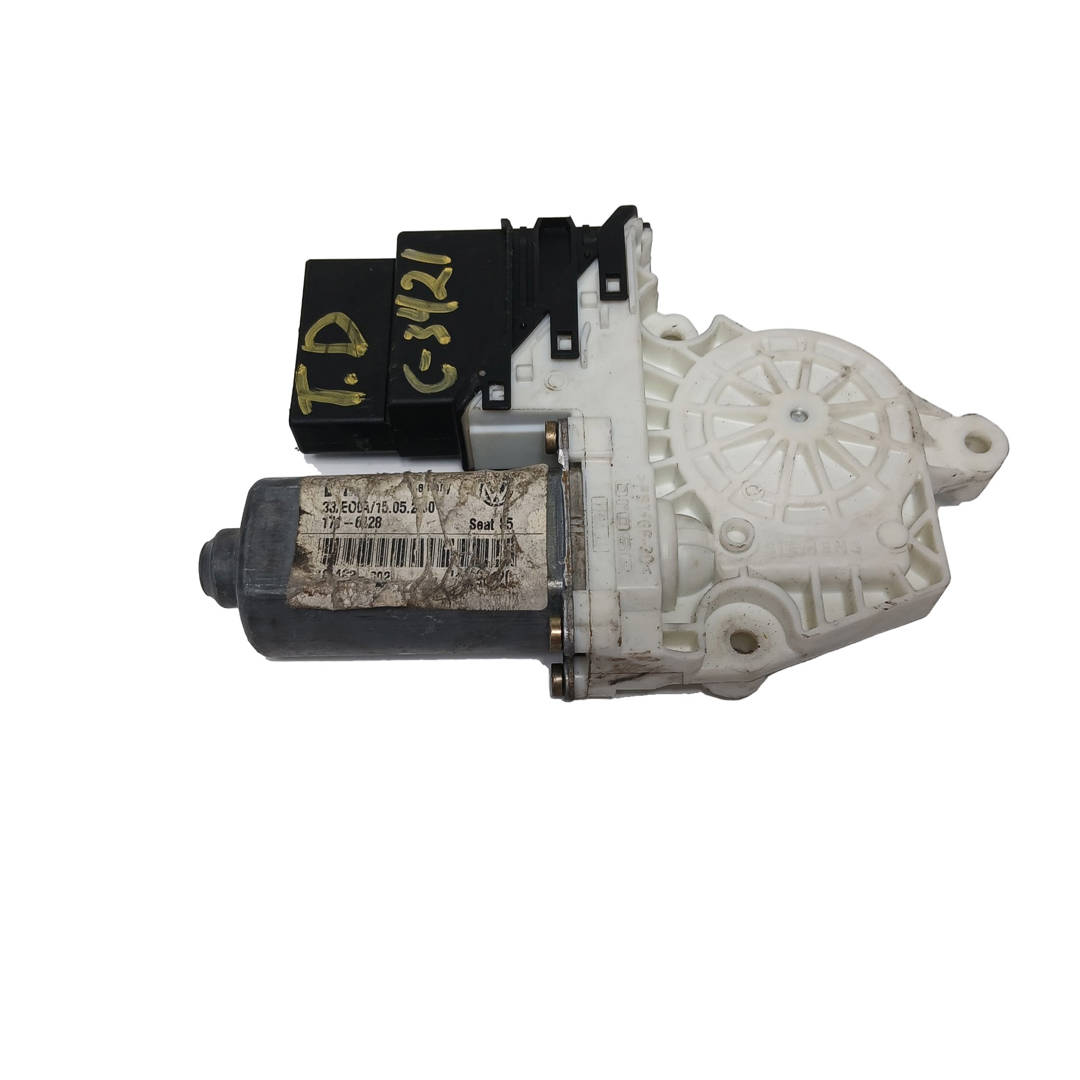 Foto 2 de Motor Elevalunas Trasero Derecho Volkswagen Golf IV Berlina (1j1) (1997–2003)