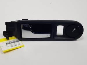 MANETA INTERIOR TRASERA IZQUIERDA 3B0839113 VOLKSWAGEN BORA BERLINA (1J2) Autodesguaces Alicante