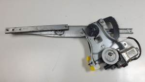 ELEVALUNAS DELANTERO IZQUIERDO 96652141 CHEVROLET AVEO Autodesguaces Alicante