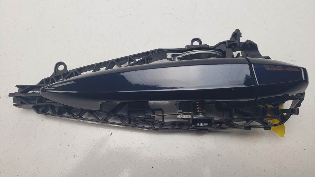 Türgriff außen hinten rechts - 7401210 - BMW - SERIE 2 ACTIVE TOURER (F45)