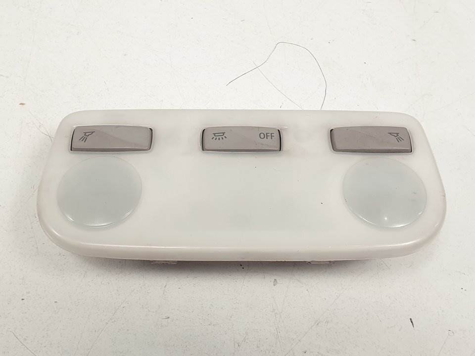 LUZ INTERIOR - 264300008R - RENAULT - MEGANE III BERLINA 5P