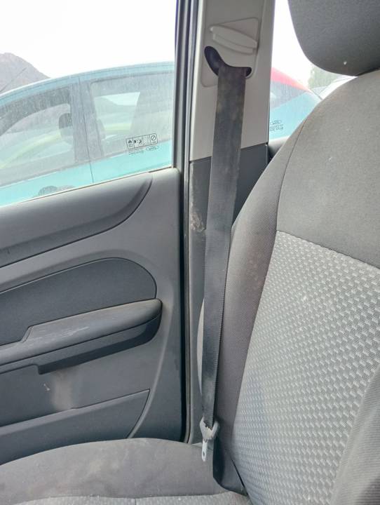 CINTURON SEGURIDAD DELANTERO DERECHO