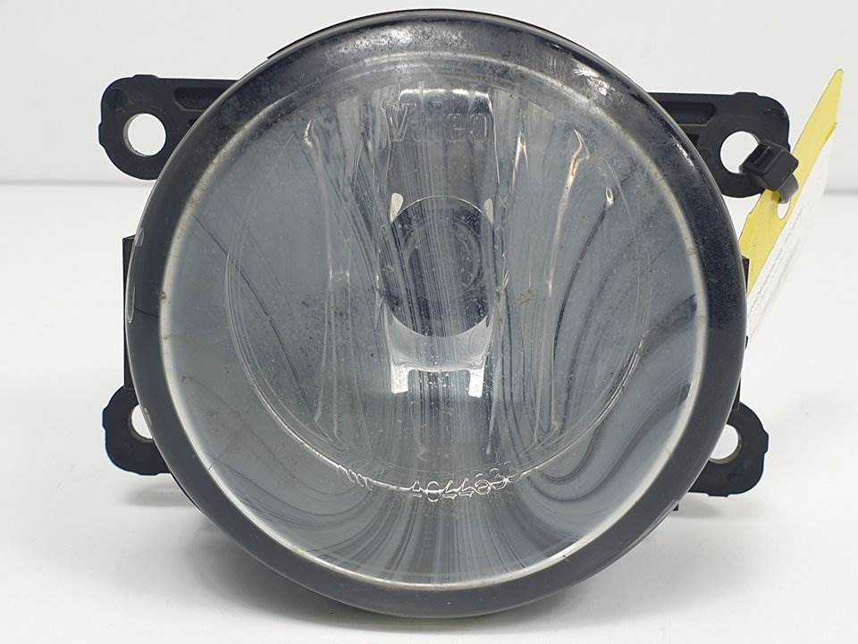 FARO ANTINIEBLA DERECHO - 8200074008 - RENAULT - SCENIC II (X84,JM)