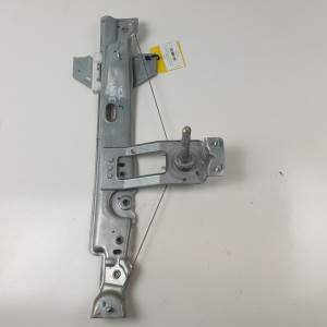ELEVALUNAS TRASERO IZQUIERDO E3B5A27001 FORD KA+ (2016 - 2019) Autodesguaces Alicante