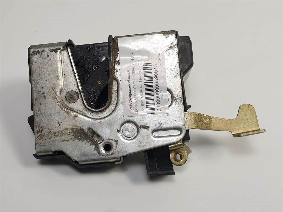 CERRADURA PUERTA DELANTERA DERECHA - 81047820 - BMW - SERIE 5 BERLINA (E34)