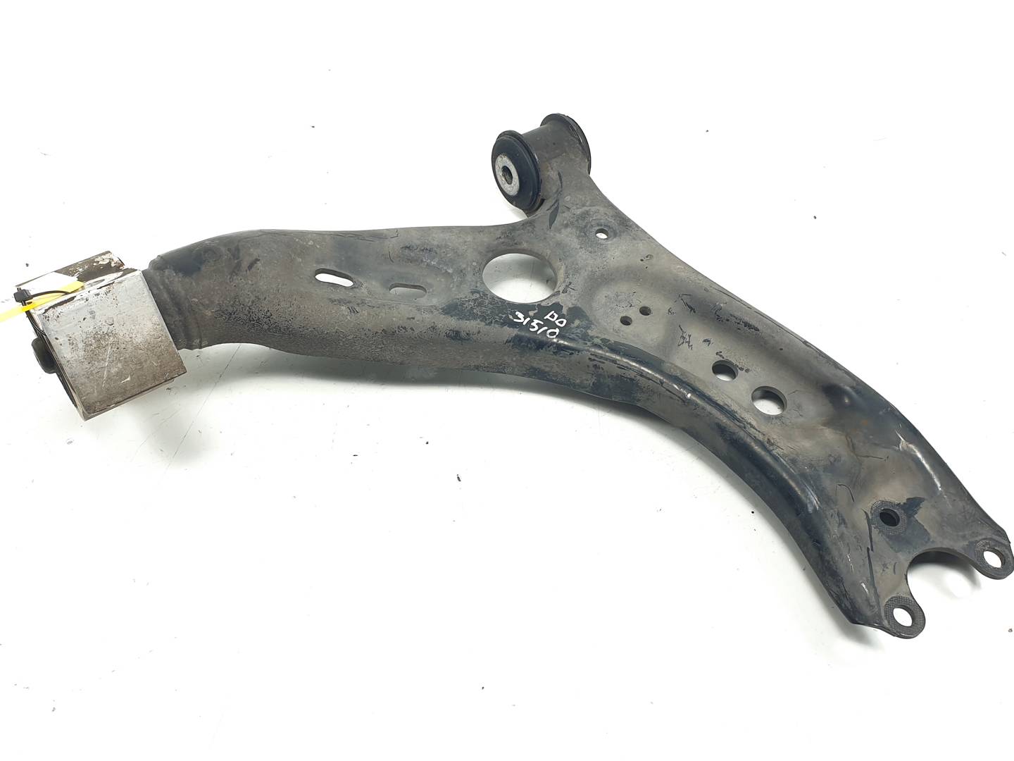 BRAZO SUSPENSION INFERIOR DELANTERO DERECHO - VOLKSWAGEN - GOLF VI (5K1)