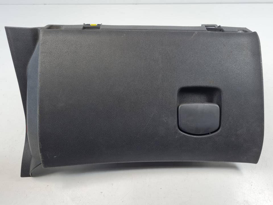 GUANTERA 13205097 OPEL CORSA D Autodesguaces Alicante