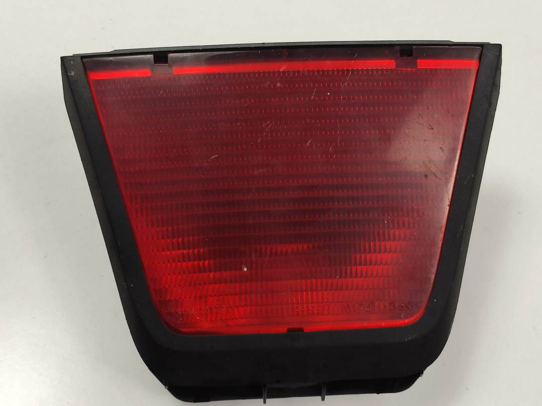 LUZ CENTRAL DE FRENO - 8200211037 - DACIA - LOGAN