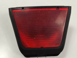 LUZ CENTRAL DE FRENO 8200211037 DACIA LOGAN Autodesguaces Alicante
