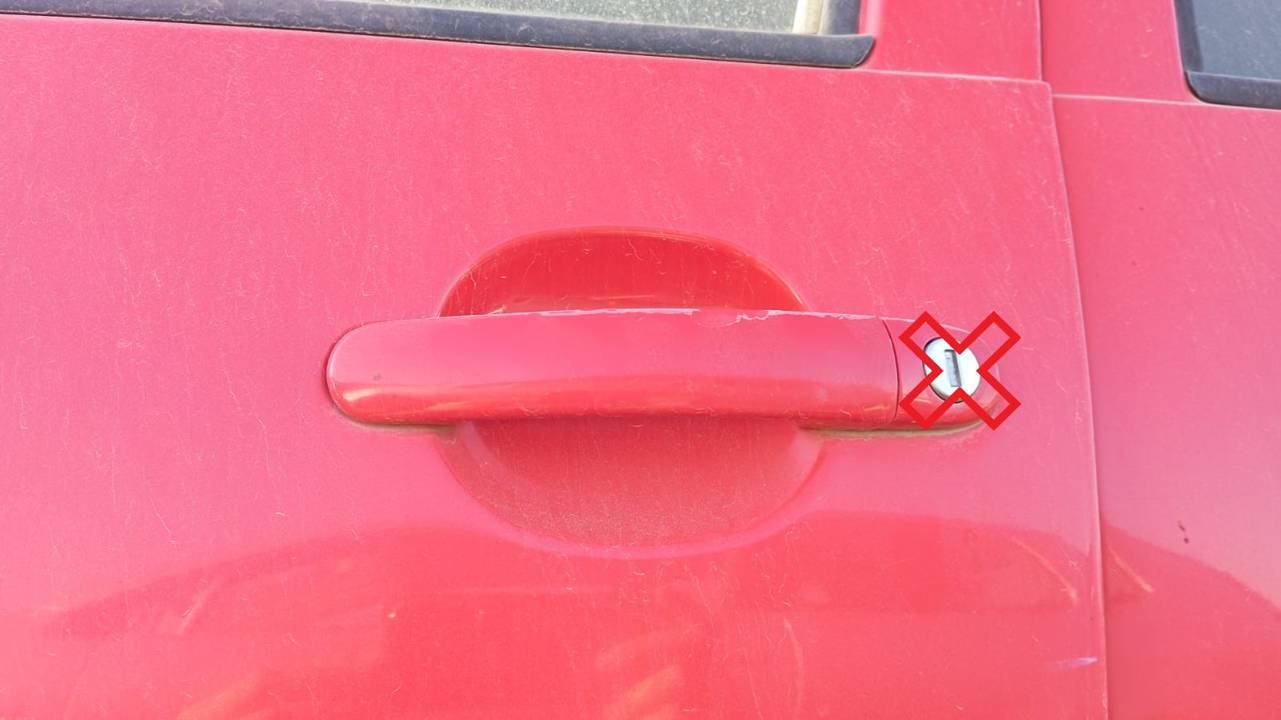 MANETA EXTERIOR DELANTERA IZQUIERDA
