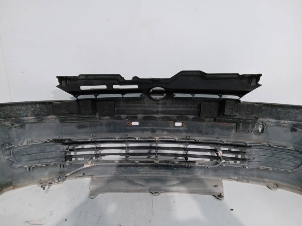 PARAGOLPES DELANTERO