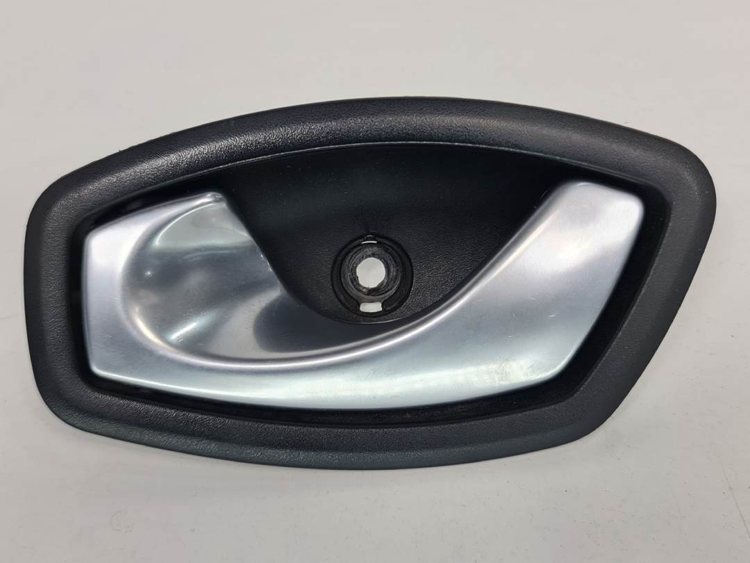 Poignée intérieure avant gauche - 806700006R - RENAULT - LAGUNA COUPE