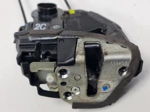 CERRADURA PUERTA TRASERA DERECHA TOYOTA AURIS (E150) Autodesguaces Alicante