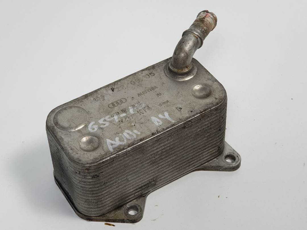 ENFRIADOR ACEITE MOTOR - 06D117021C - AUDI - A4 AVANT (8E)