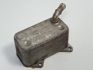 ENFRIADOR ACEITE MOTOR 06D117021C AUDI A4 AVANT (8E) Autodesguaces Alicante