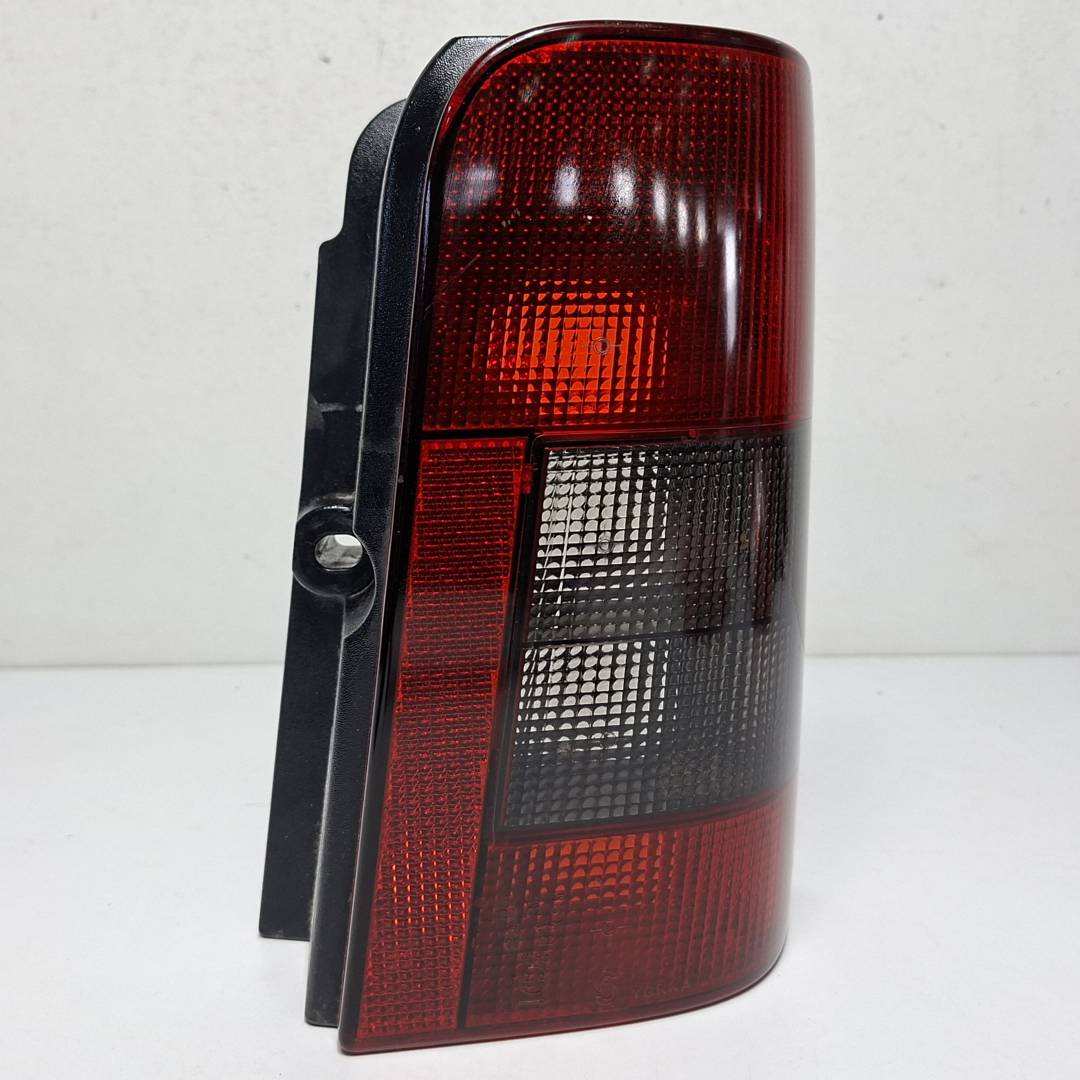 Piloto Trasero Derecho Peugeot Partner (s2) (2002–2008)