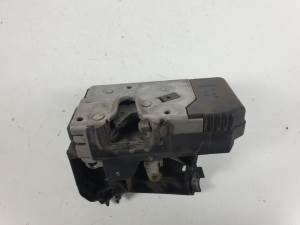 CERRADURA PUERTA DELANTERA IZQUIERDA 24414116 OPEL ASTRA G CARAVAN Autodesguaces Alicante