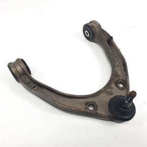 BRAZO SUSPENSION SUPERIOR DELANTERO DERECHO 7L0407047A VOLKSWAGEN TOUAREG (7LA) (2002 - 2006) Autodesguaces Al