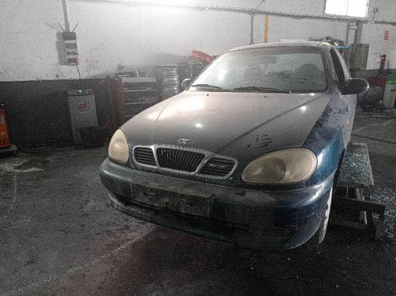 DAEWOO LANOS (1997 - 2004)