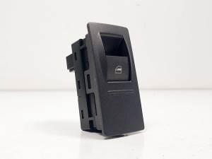 MANDO ELEVALUNAS TRASERO IZQUIERDO 3D0959858E VOLKSWAGEN PHAETON (3D2/3D8) Autodesguaces Alicante