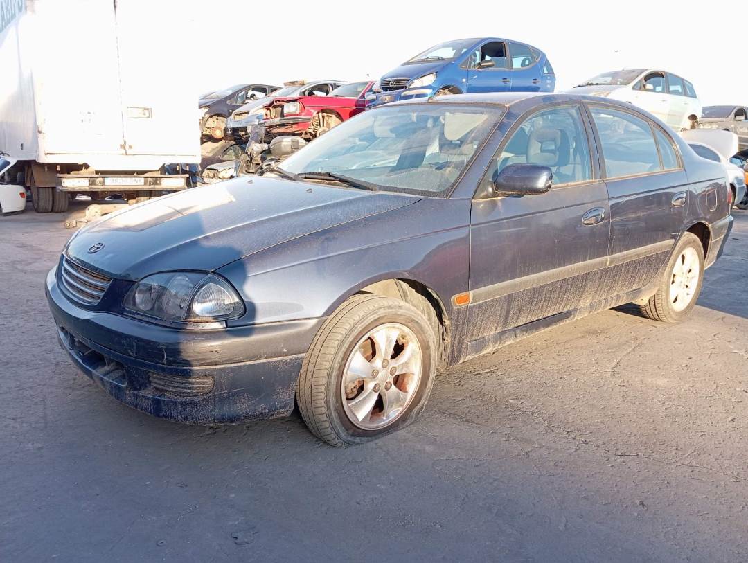 TOYOTA AVENSIS BERLINA (T22) (1997 - 2003)